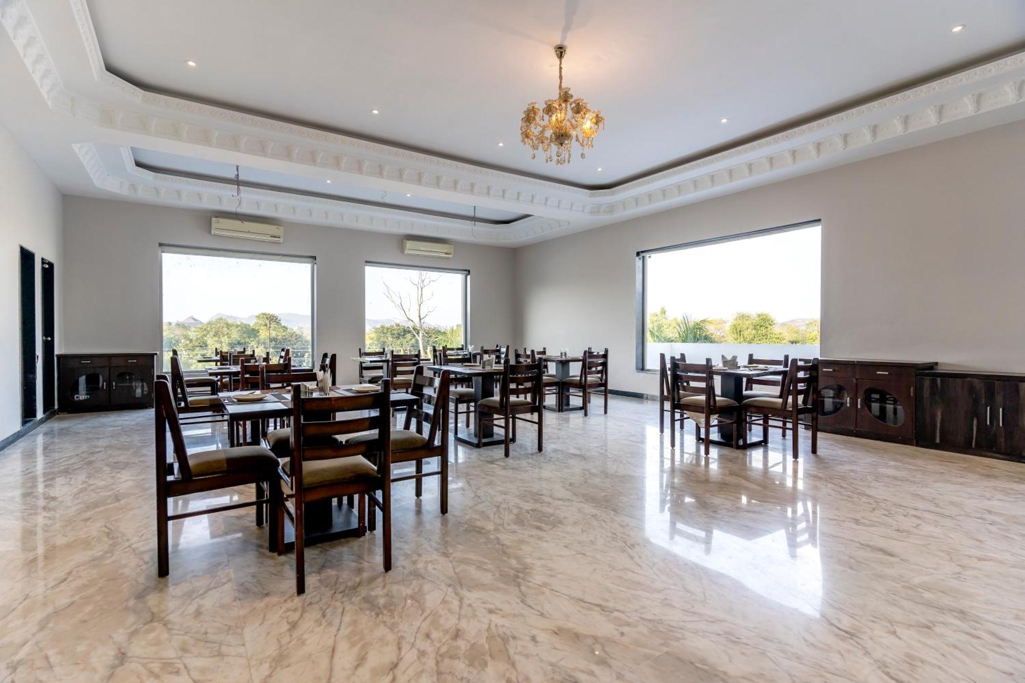 Surya Uday Villa Udaipur Exterior photo